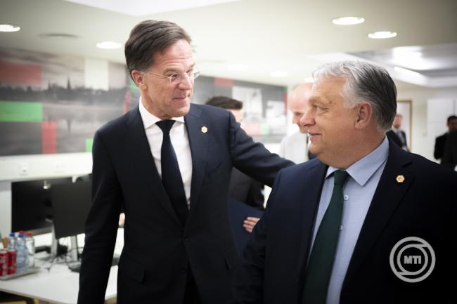 Orbán Viktor csütörtökön a NATO-főtitkárral tárgyal