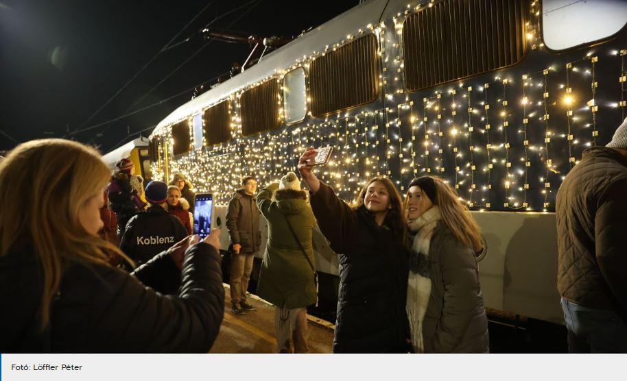 December 9-én este pedig a szomszédos, Somogy vármegyében élők leshetik meg a vonatot