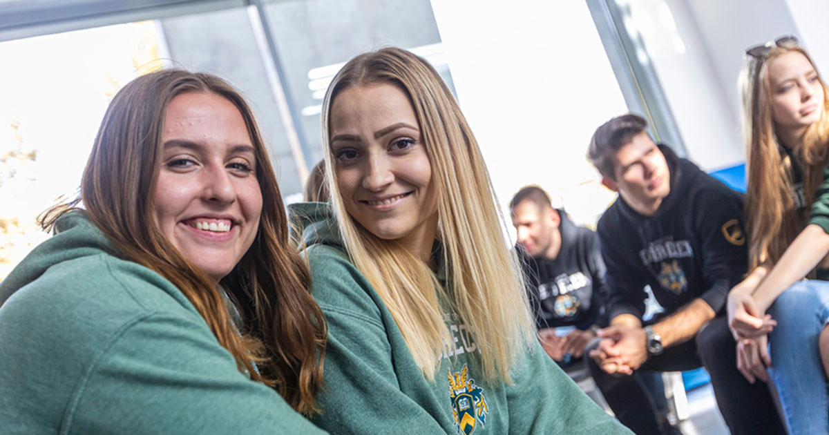 Államtitkár: kétezerrel nő az állami ösztöndíjas helyek száma a Debreceni Egyetemen