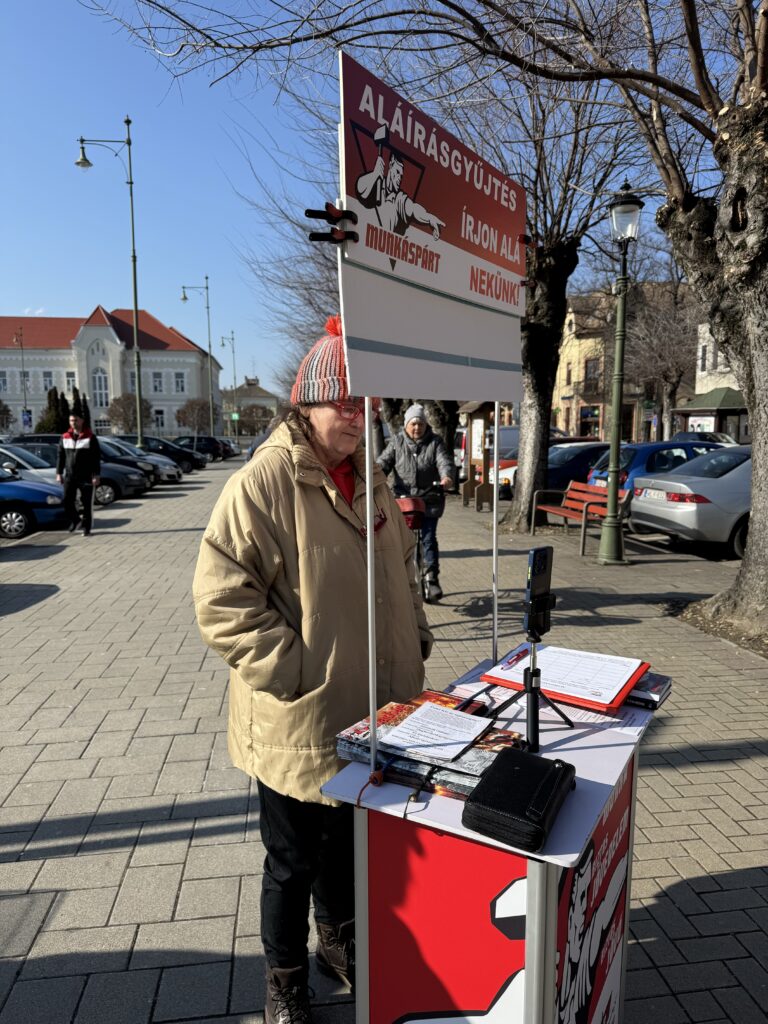 Munkáspárti aláírásgyűjtés, lakossági fórum, Szabadság újság, "Balszemmel" könyvbemutató Mohácson.