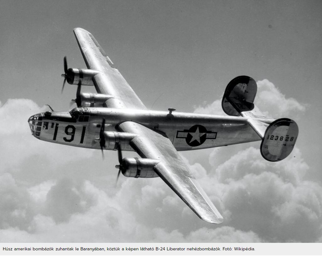 Húsz amerikai bombázók zuhantak le Baranyában, köztük a képen látható B-24 Liberator nehézbombázók. Fotó: Wikipédia.