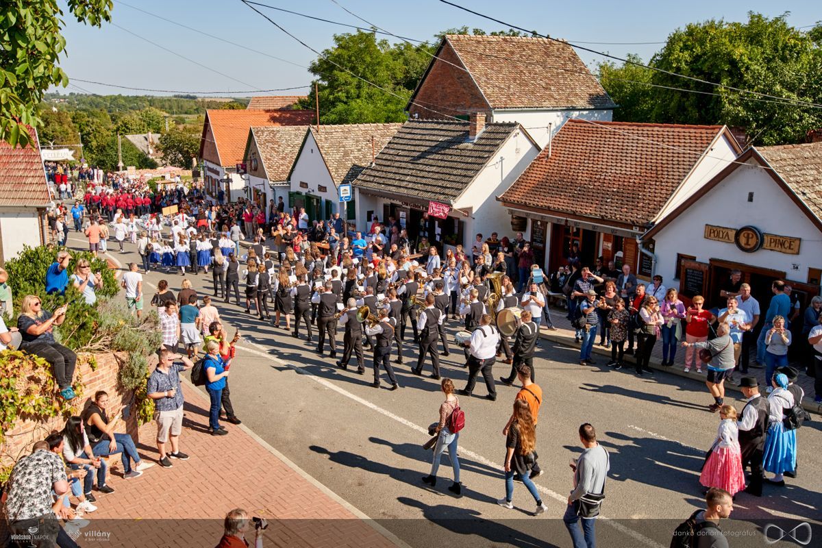 A legnépszerűbb magyar falu hangulatos programokkal várja a vendégeket egész évben Forrás: Villány/Palkonya