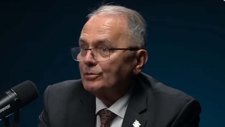 Thürmer: Irány a kocsma, irány a magyar falu!