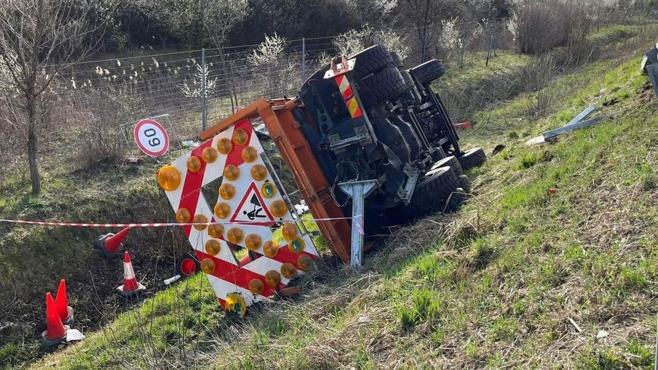 Súlyos baleset az M7-esen