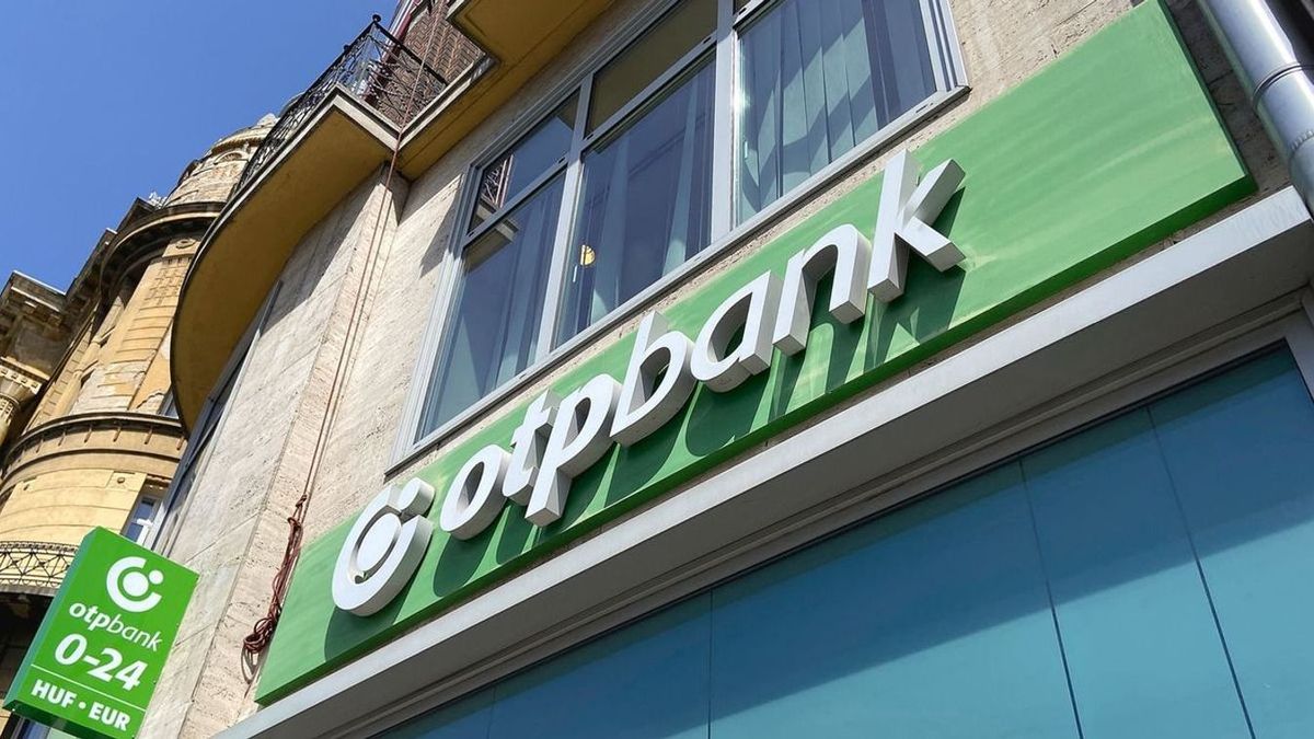 Az OTP Bank május 5-től, azaz hétfőtől megszüntette az internetbankba való belépés lehetőségét mobilkészülékről. Forrás: MW/illusztráció