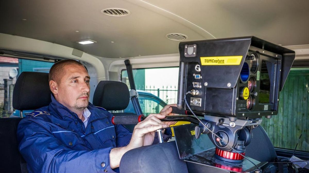 Traffipax láttán nem a hirtelen fékezés a legjobb megoldás Fotó: Makovics Kornél