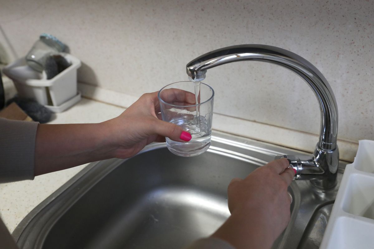 Rovarölő és gyomirtó szereket találtak sok magyar településen is a csapvízben Fotóillusztráció: MW