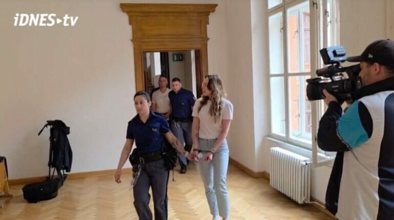 Az érkezők hamis lakcímigazolásokkal regisztráltak