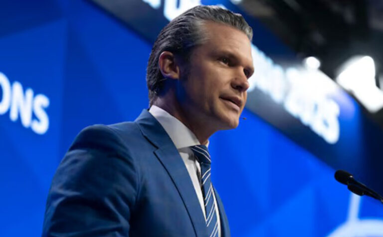 Az USA fenyegeti a Kínai Népköztársaságot