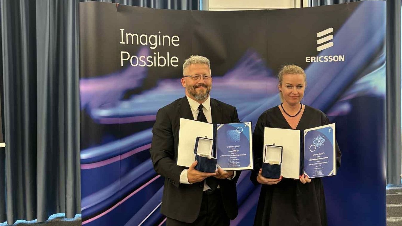 A díjazott pécsi pedagógusok. Forrás: Ciszterci Rend Nagy Lajos Gimnázium