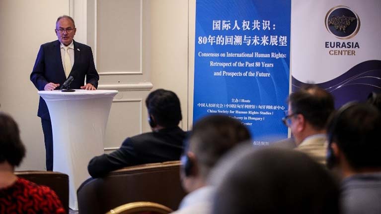 Magyar-kínai szimpózium az emberi jogokról