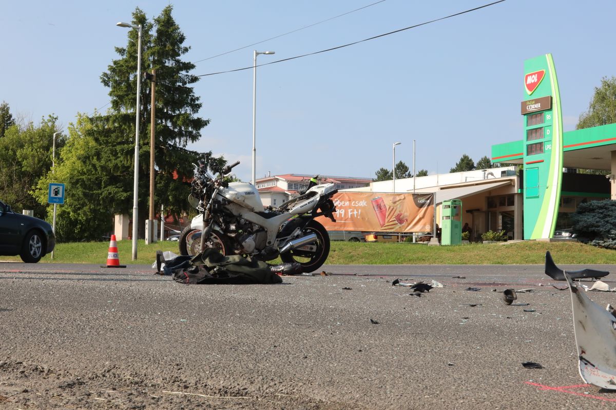 A pécsváradi motoros baleset helyszíne Fotó: Kovács Liliána