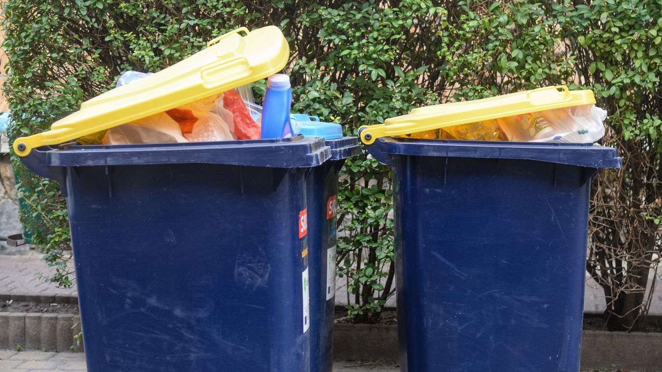 Többet ne áll hetekig a szelektív hulladék a kukában. Fotó: Nagy Zoltán