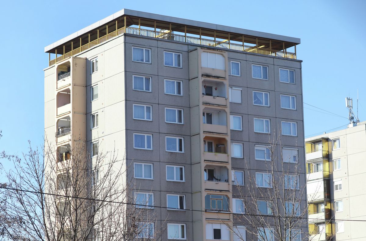 Élénkül a panellakások iránti kereslet Pécsen. Fotó: MW