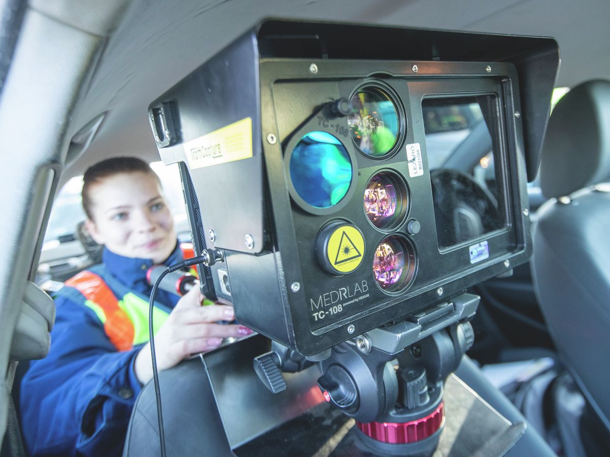 Brutális összeggel lógnak a gyorshajtók - előbb-utóbb fizetnek a száguldozók