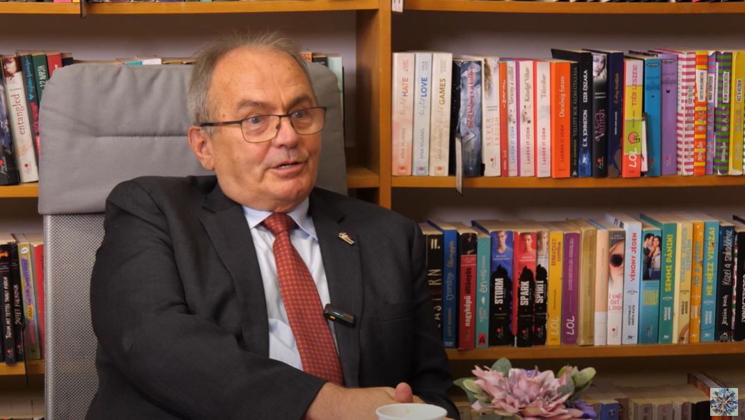Beszélgetés Dr. Thürmer Gyulával