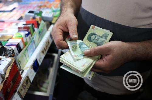 Donald Trump az Indiára kiszabott vám jelentős emelését helyezte kilátásba az orosz kőolaj továbbértékesítése miatt