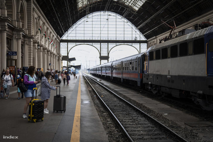 Jelentős módosításokra készül a MÁV a Keleti pályaudvar lezárása miatt, itt vannak a részletek