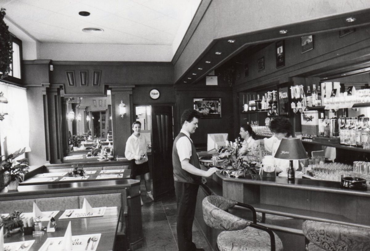 Volt egyszer egy Aranykacsa: hét évtizeden át várta a vendégeket Pécs szívében