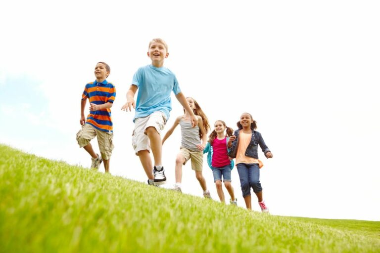 Az ideális világban a gyerekek nem a digitális világban élnek Forrás: Shutterstock