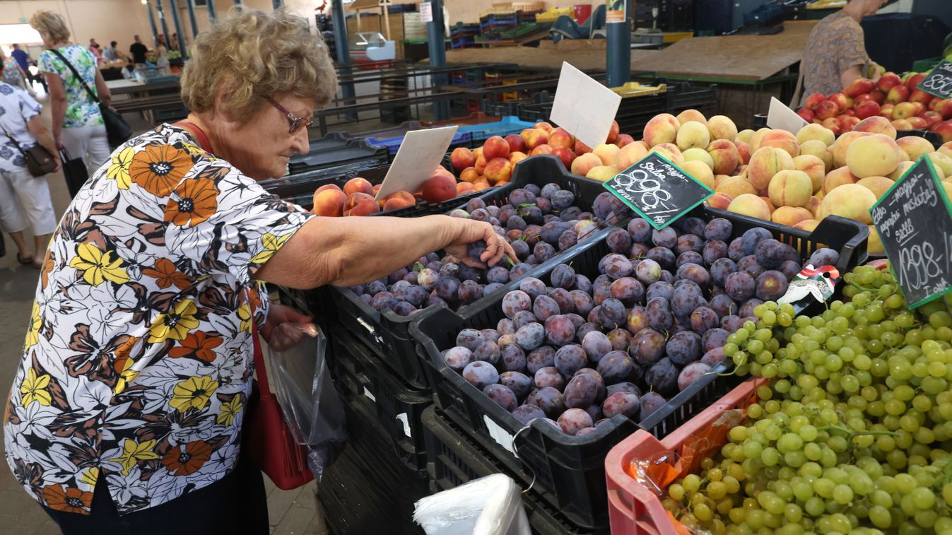 Sokat keresték a magyar szőlőt a piacon Fotó: Lang Róbert