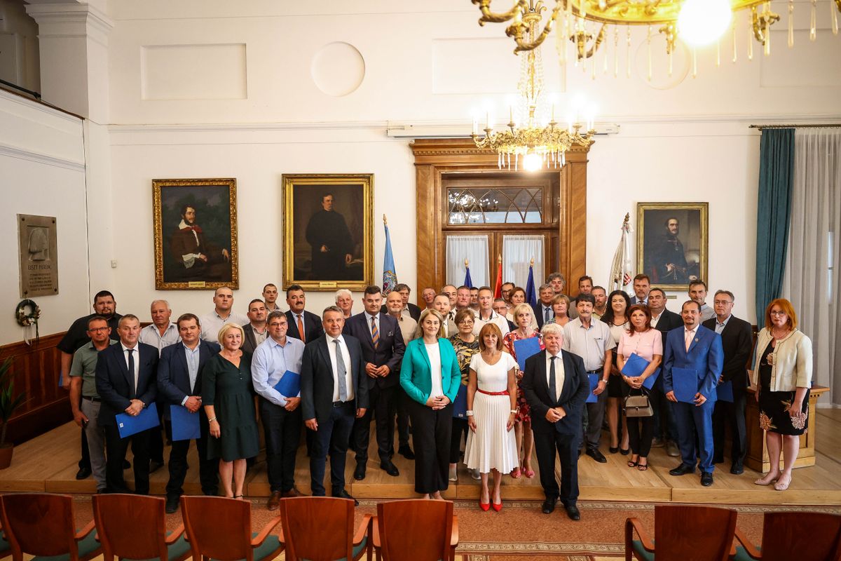 Átadták a Versenyképes Járások Program támogatói okiratait Fotó: Denes Martonfai / Forrás: MW