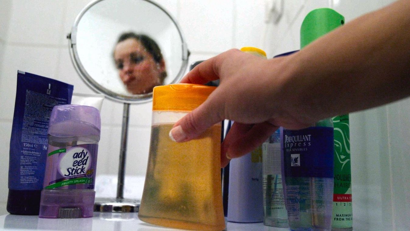 Óvatosan a fürdéssel, előtte ellenőrizd a tisztálkodószereket. Forrás: MW/Illusztráció Fotó: Hegedûs Márta