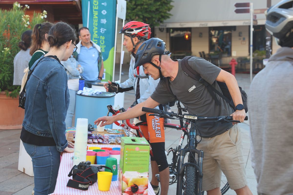 Szeptember 22-én tartják az Autómentes napot – Pécsett már bringás reggelit is tartottak Fotó: Kovács Liliána