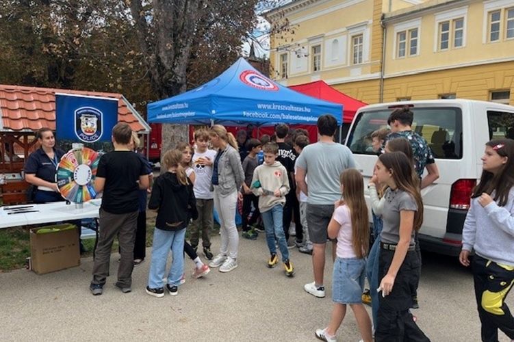 A gyermekek biztonsága és a rendőrök