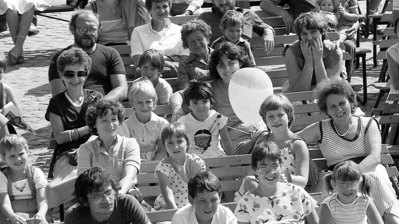 Múltidéző - Tízezrek ünnepe volt Baranyában a bányásznap