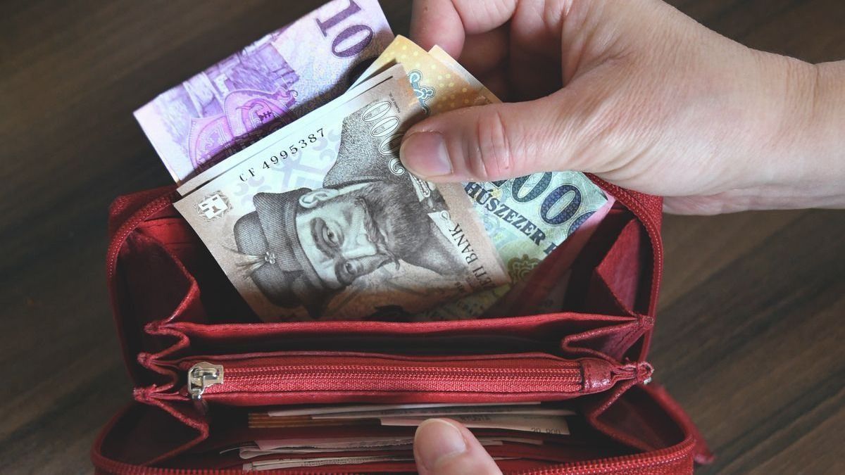 A nagy fizetés mustra: megnéztük, melyek a legjobban fizető állások Heves vármegyében a statisztika alapján. Forrás: Bujdos Tibor/Boon.hu