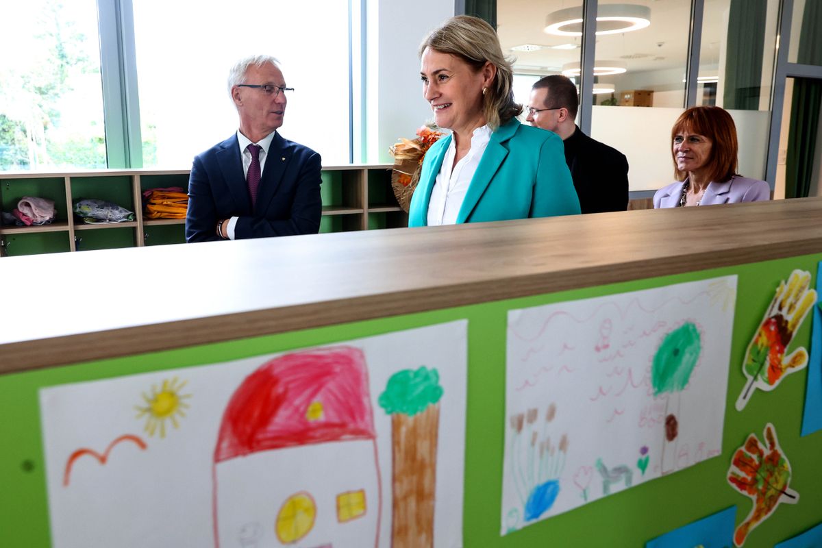 Ünnepélyes keretek között adták át az Árpád-házi Szent Erzsébet Katolikus Óvoda épületegyüttesét Fotó: Denes Martonfai