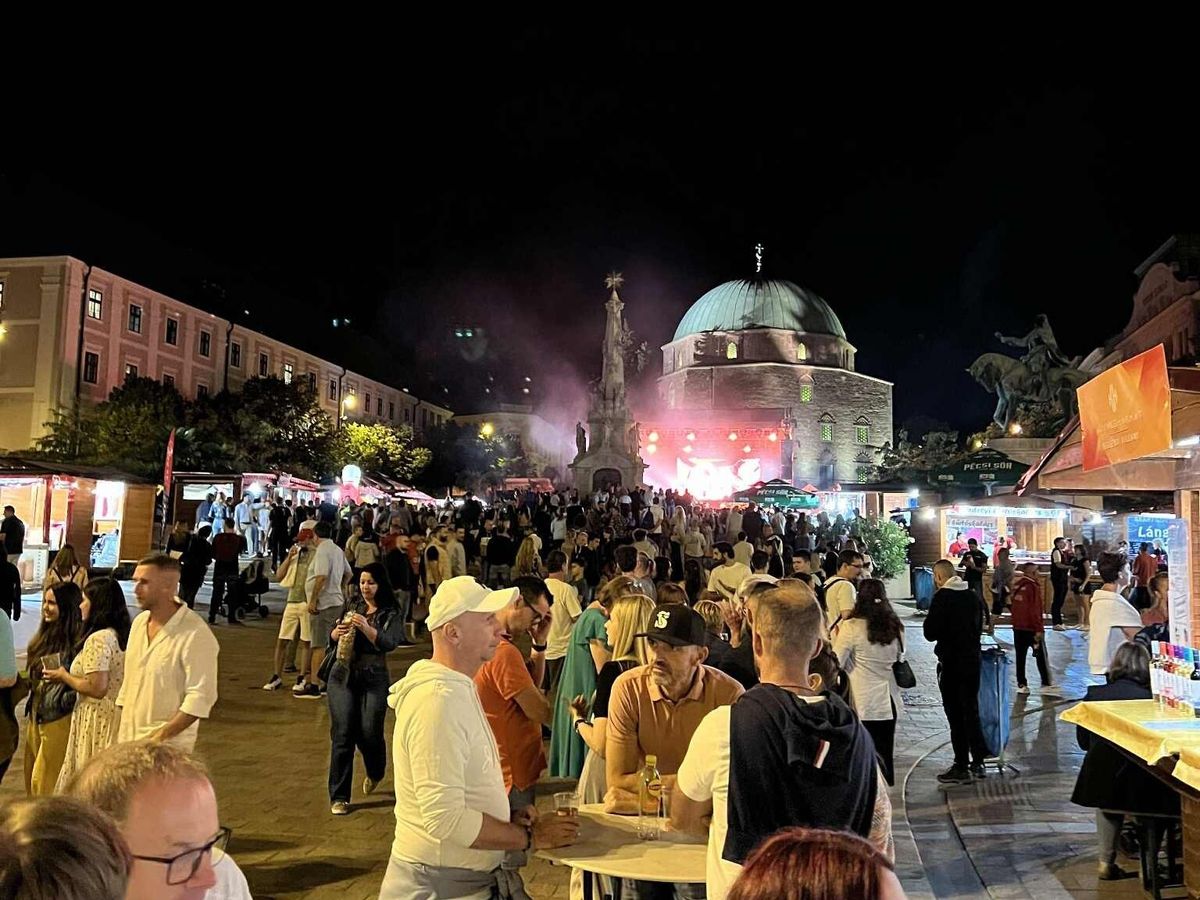 Olvasói fotónkon látszik, hogy szellősek voltak a sorok, a Majka koncerten persze nem.