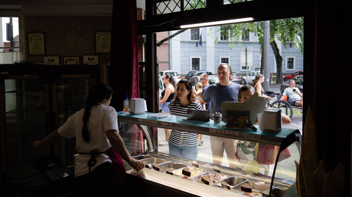 Házi fagylaltot árultak a Sárváriban a kezdetektől Fotó: Huszár Márk/heol.hu
