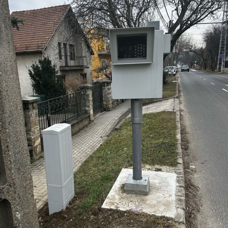 Hatásosak a trafiboxok Fotó: A szerző felvétele