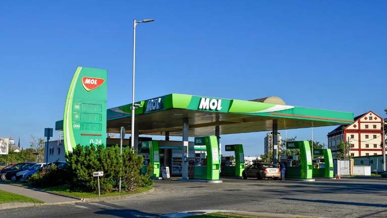 Álljon ellen a kormány a nagytőke nyomásának!