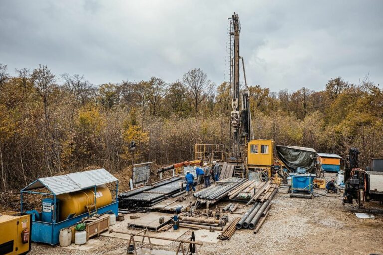 Az atomhulladék biztonságos elhelyezésének előkészítése során számos kutatófúrást, szeizmikus vizsgálatot végeznek a Nyugat-Mecsekben Fotó: MW / Forrás: MW