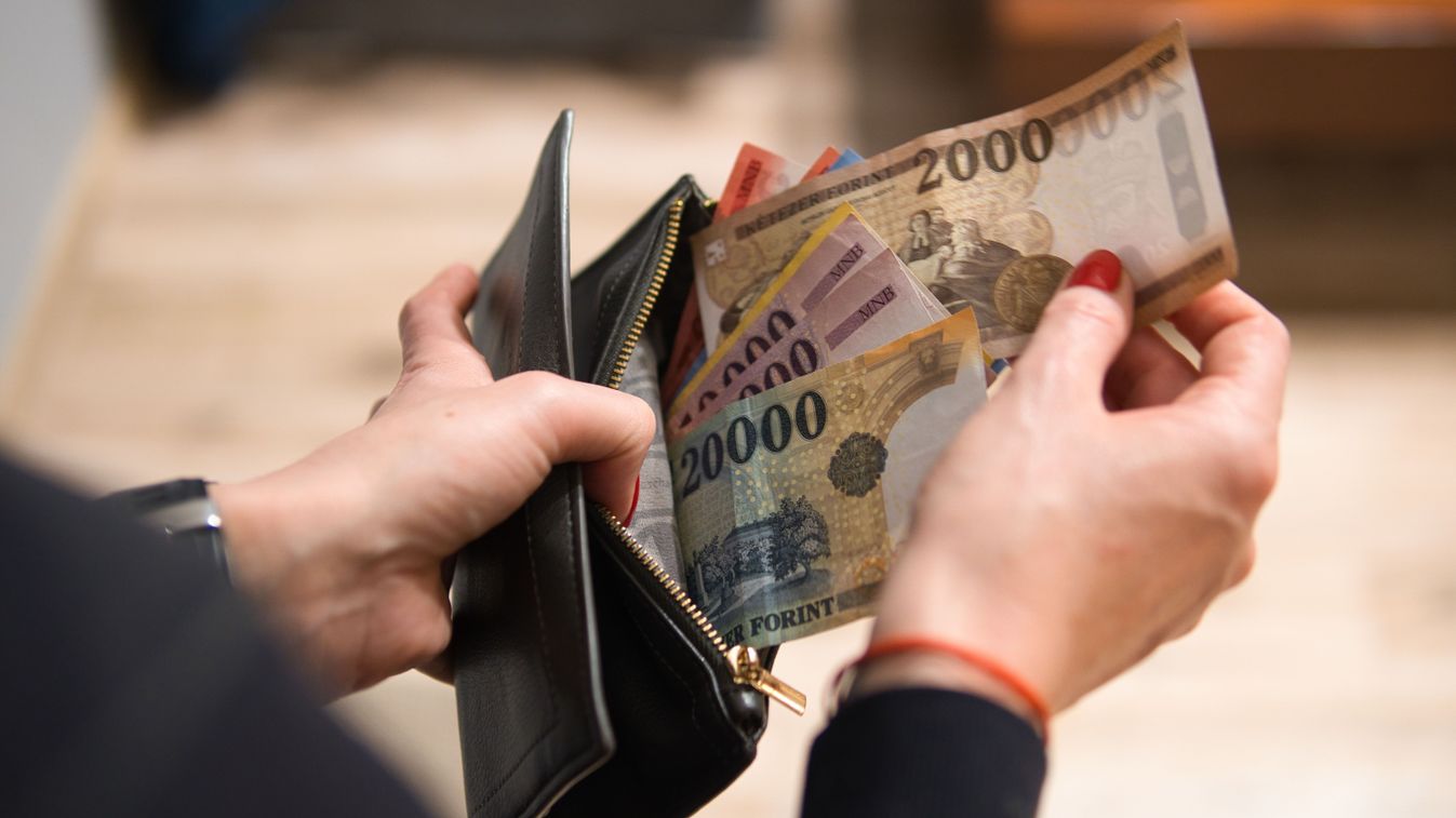 A szolgálati idő hossza jelentős hatással van a nyugdíj összegére Fotó: Shutterstock