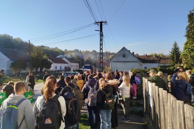 Fekete István nyomában jártak a diákok. Fotó: DDNPI