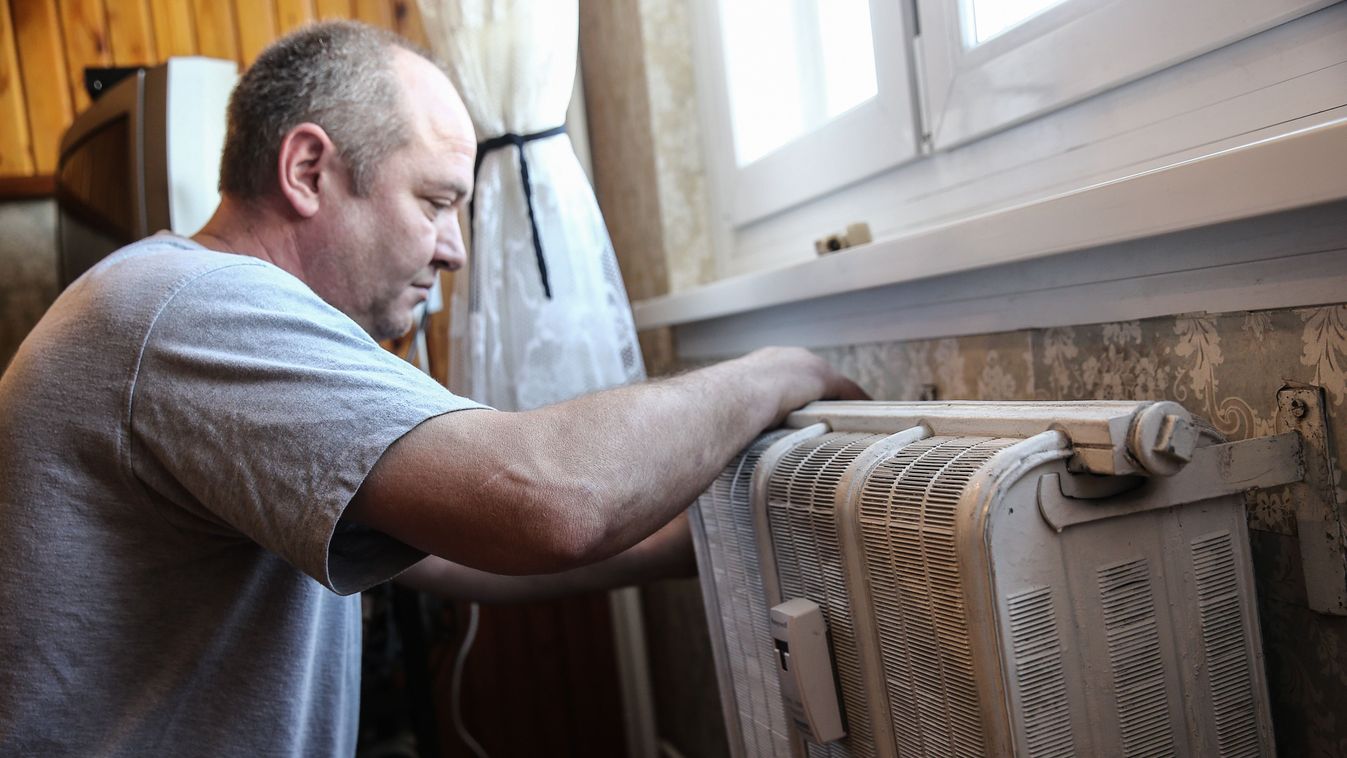 "...a radiátorszelepeket tartsák teljesen nyitott állásban a rendszer légtelenítése érdekében..."