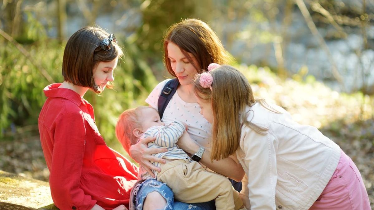 A háromgyerekes édesanyák október elsejei dátummal jövedelemadó-mentességet kaptak. Képünk illusztráció Fotó: Fotó: MNStudio