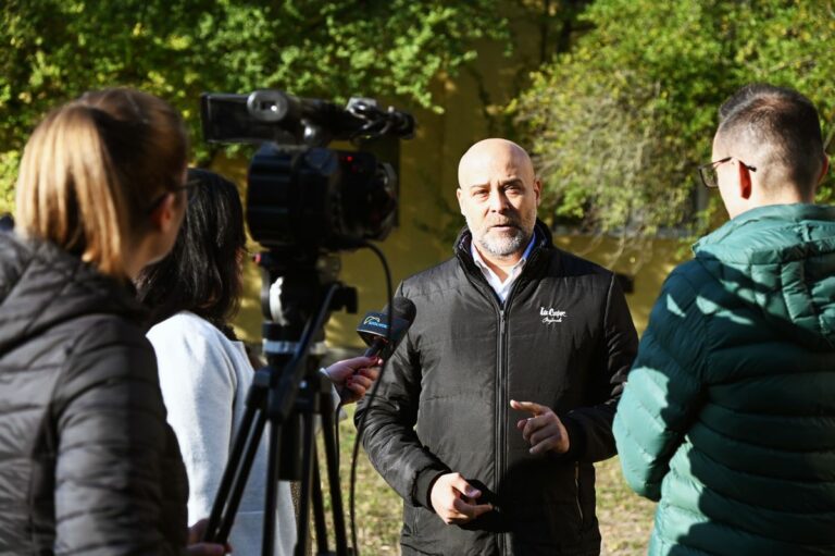 Miskolczi László, Szolnok korábbi alpolgármestere szerint etikátlan, hogy egy képviselő önkormányzati bérlakásban lakik Fotó: Mészáros János