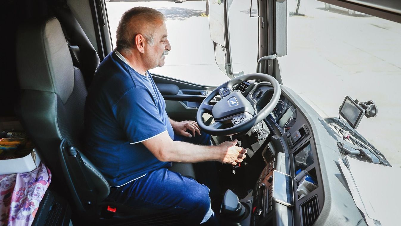 Az újrahasznosított hulladékból ezúttal kormány kerék is lehet Fotó: Szendi Péter