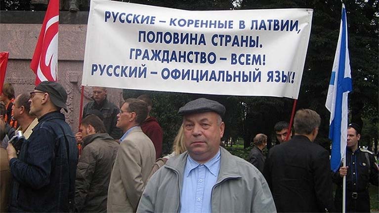 Lett kormány: aki nem tud lettül, ellenség!