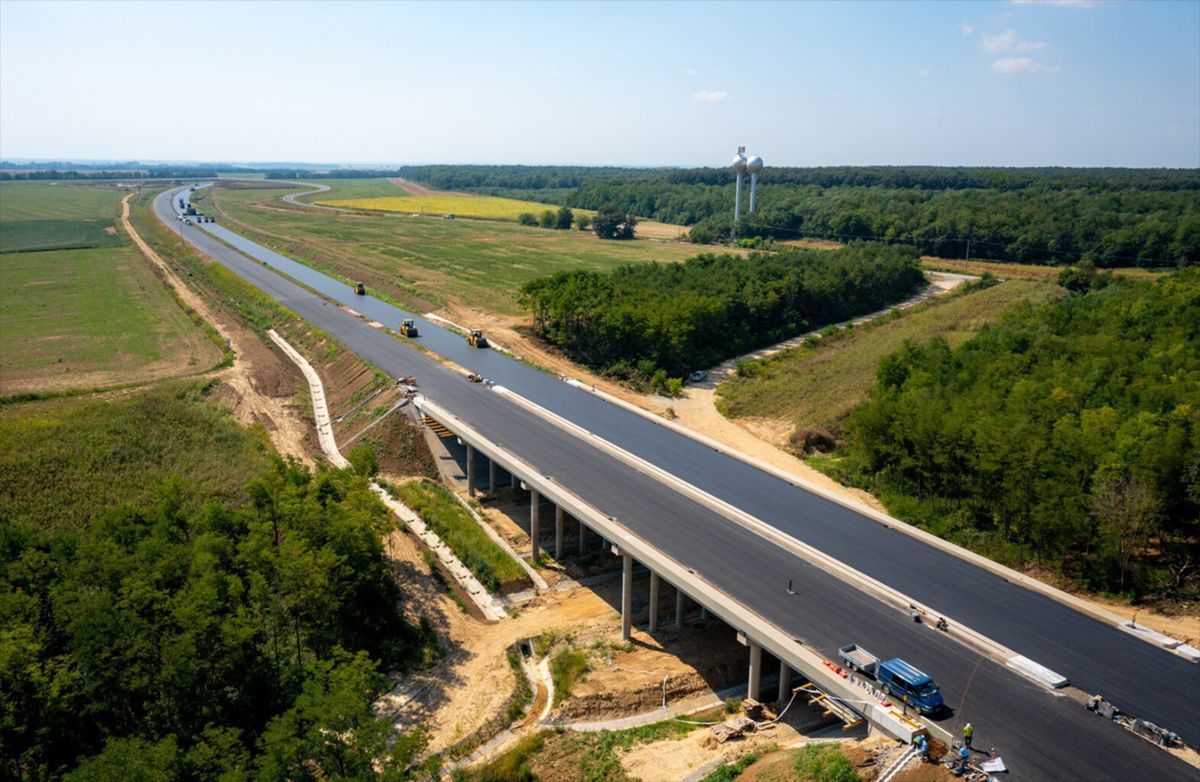 A horvátok ismertették a sztrádanyitás pontos időpontját. Forrás: Magyar Építők