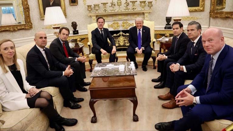 Őket kellene a népek bírósága elé állítani!