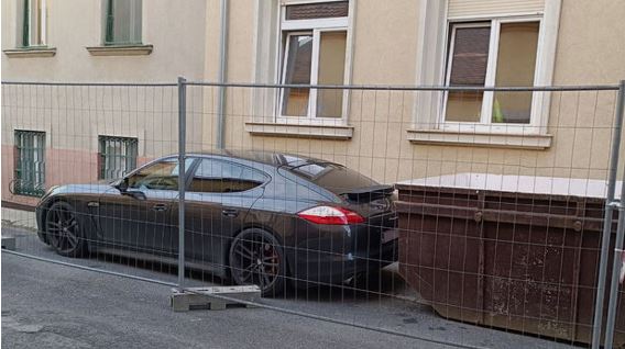 Porsche luxusautó: továbbra is tart a kocsi kálváriája Fotó: VN/Gombos Kálmán