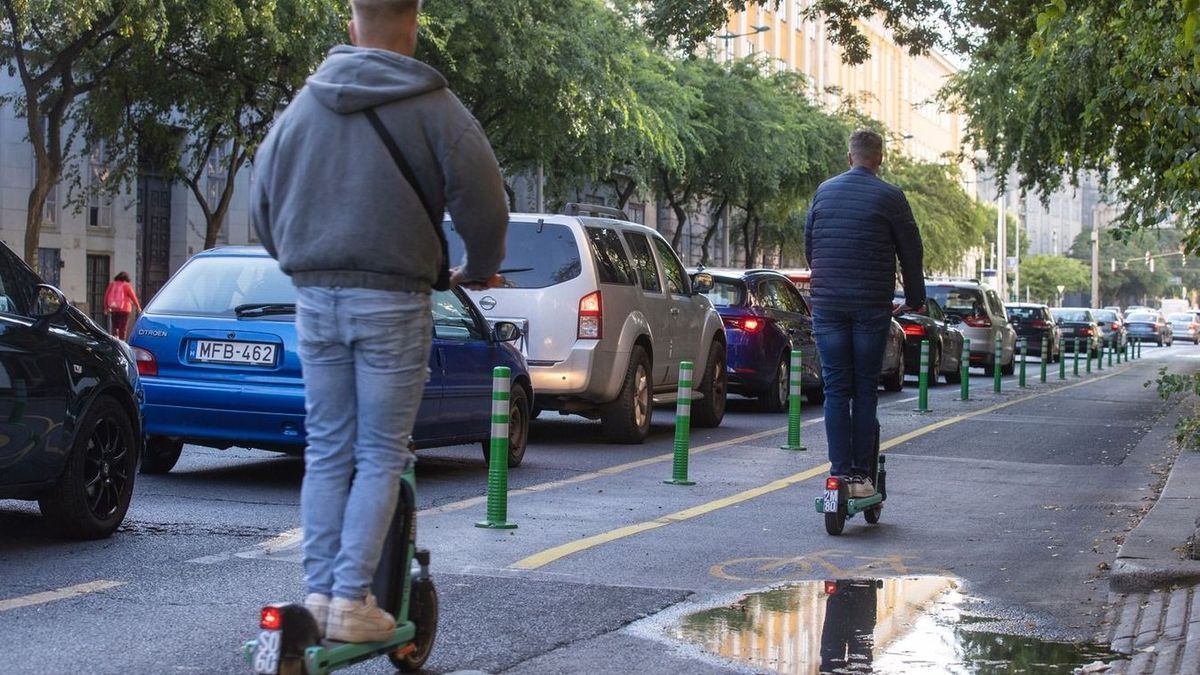 A jövő évtől érvényes hazai szabályozás szerint az elektromos rollereket két kategóriába sorolják majd. Forrás: Magyar Nemzet/Mirkó István