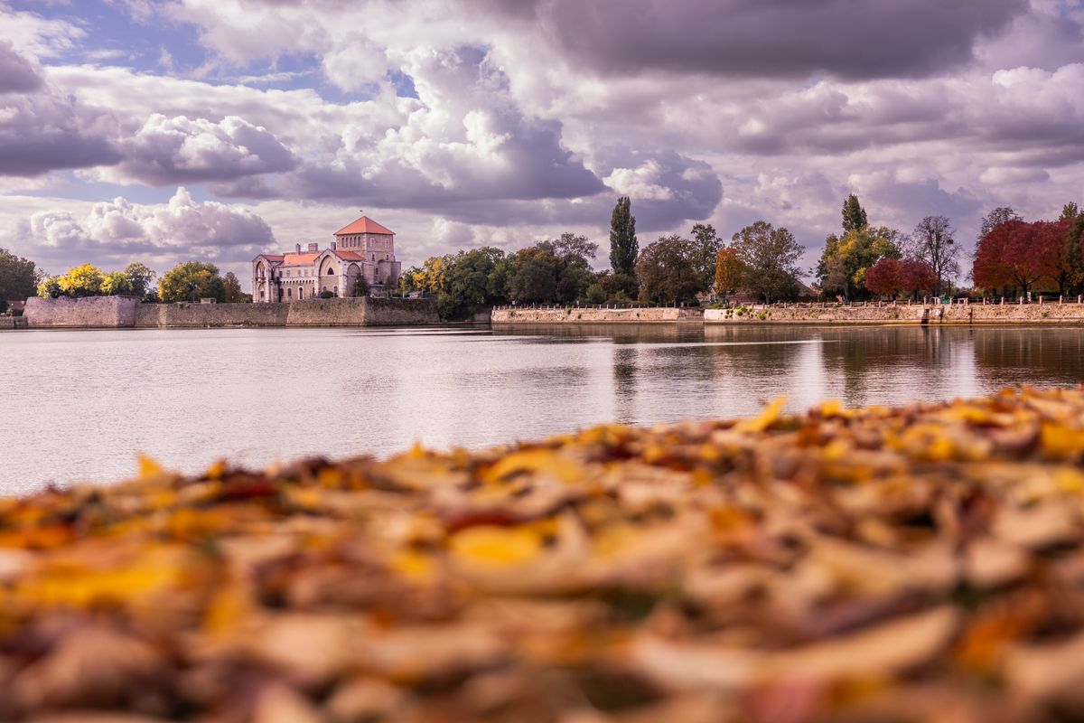 Tatai Öreg-tó: meseszép őszi fotókon a romantika fellegvára Fotó: Hagymási B. / Forrás: Kemma.hu