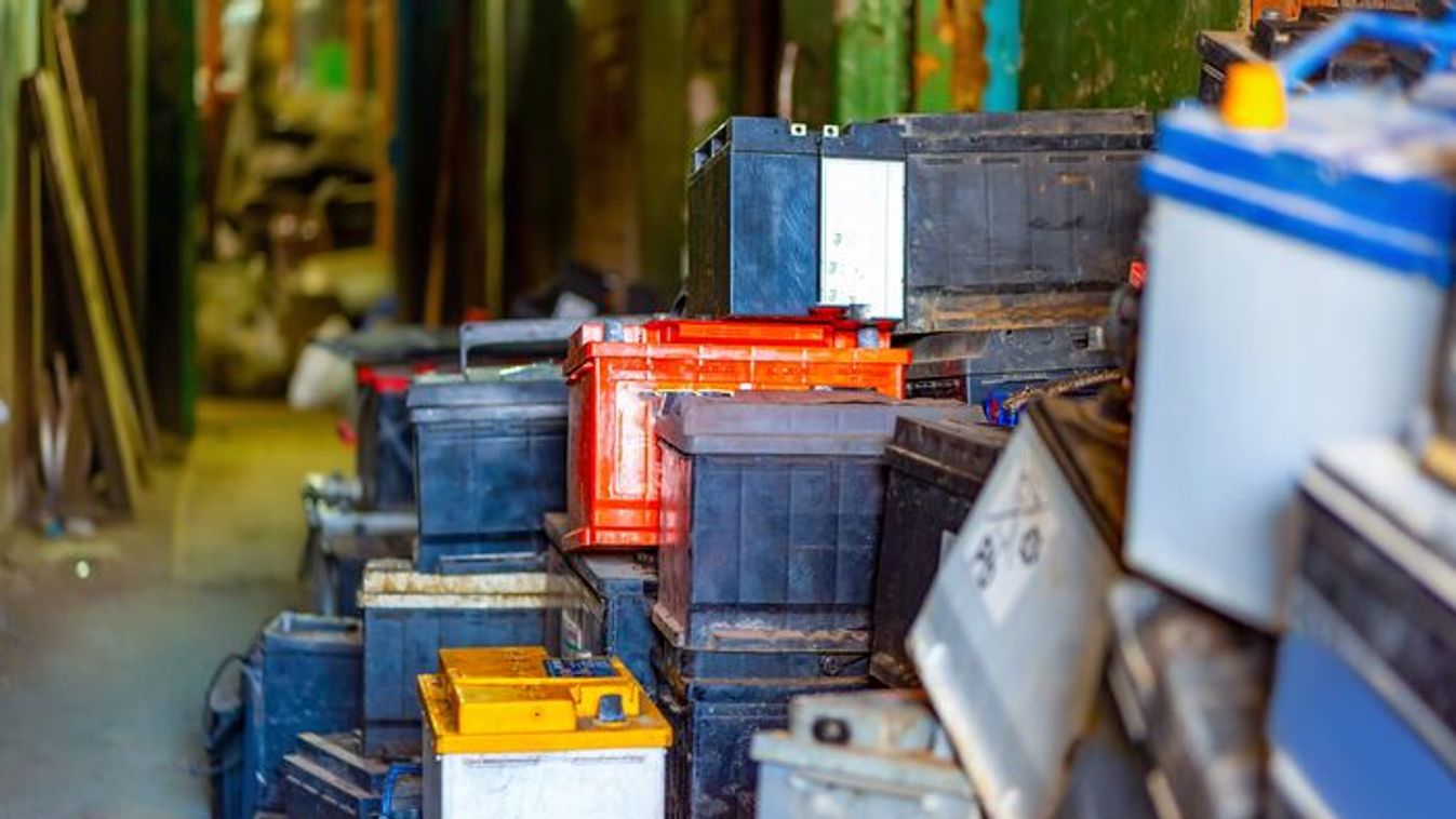 Rengeteg pénzt bezsebelt a több tonna illegális hulladék kereskedésével a vasi férfi VESZÉLYES HULLADÉK